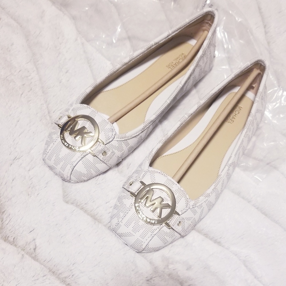 MICHAEL KORS

Fulton Logo Moccasin